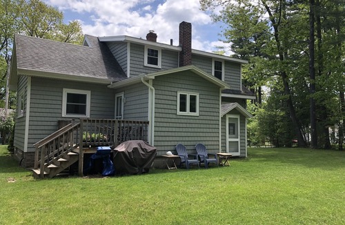 Ogunquit Cottage | Relax and get away! Beautiful beach house, close to OGT Village and Beach