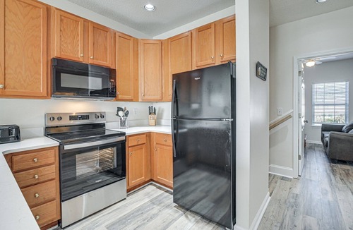 Red Hill Condo | Relaxing 3-Bedroom Condo Overlooking Golf Course