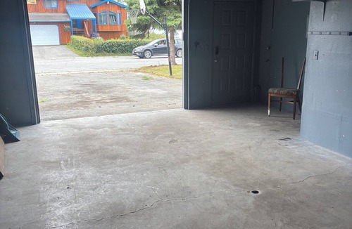 Turnagain House | Relaxing-Retreat, Anchorage Getaway, Cozy & Newly Remodeled