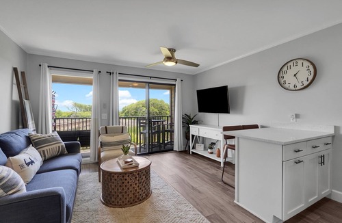 Folly Field Villa | Remodeled 1BR Direct Oceanfront- First Floor- Tennis & Pickleball HHB&T A124