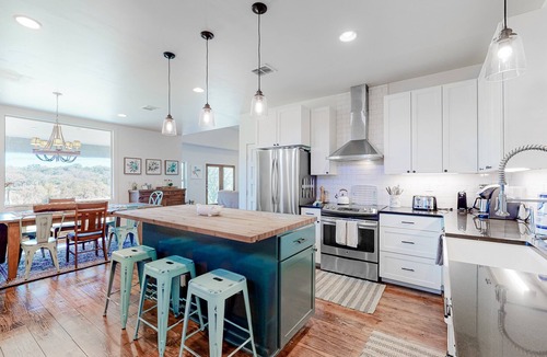 Wimberley House | Riverfront family home with large yard, gas grill & outdoor dining area