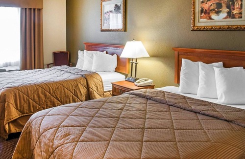 Espanola Hotel | Rodeway Inn Española