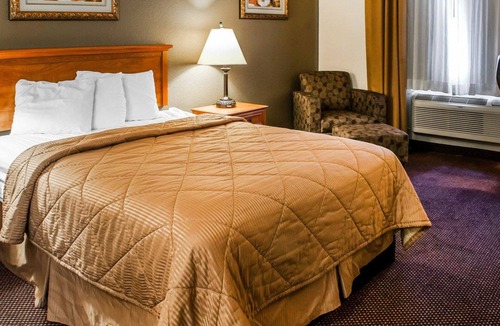 Espanola Hotel | Rodeway Inn Española