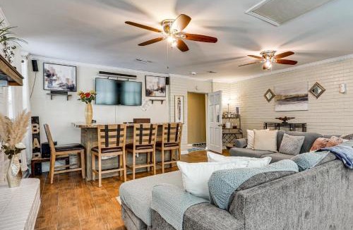 Charleston House | Screened Porch + Grill: Spacious Charleston Home!