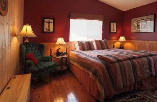 Seldovia Bed & Breakfast | Sea Parrot Inn