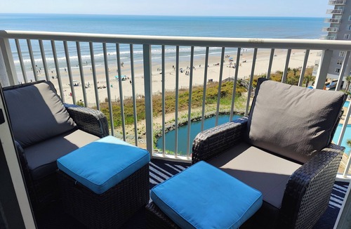 Arcadian Shores Condo | Sea Watch Resort-Myrtle Beach-Beachfront Studio- Amazing Views & Amenities!