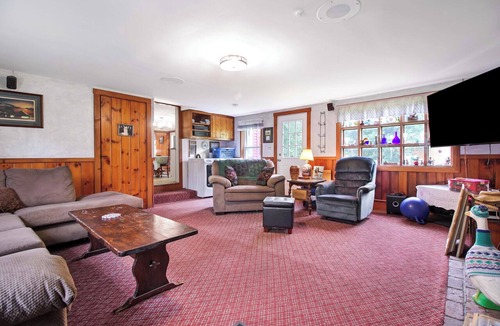 Hartland Other | Secluded farmhouse with private inground pool!