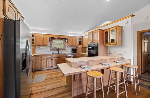 Smoky Mountains Cabin | Secluded Mountain Cabin w/Hot Tub, Game Room & Stunning Smoky Views