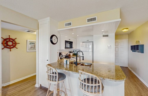 Edisto Island Condo | Second-Floor Condo w/Private Covered Balcony, Views, Free WiFi, and Shared Pool