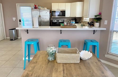 Terramar Beach House | Short Walk to Beach, Ocean/Bay Views, Arcade NFL Blitz