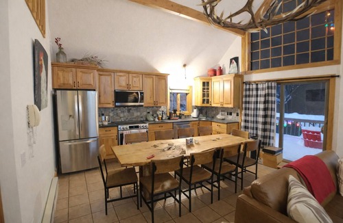 Killington House | Ski-In/Ski-Out Killington Chalet - Hot Tub, Fireplace & Views