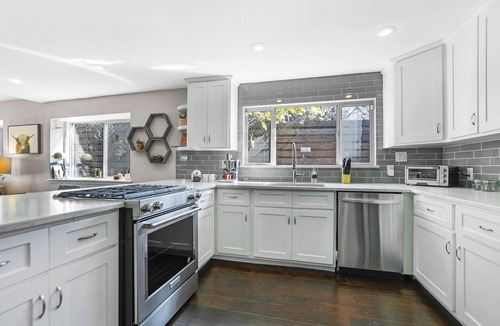 Tarrytown House | Sleeps 20, Pool & hot tub, dtown ATX, 2 houses next door to each other!