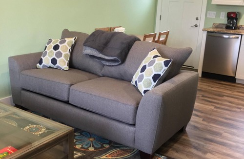 Waynesville Cottage | Smokies Cottage Walking Distance to Downtown Waynesville