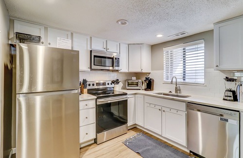 Folly Field Villa | Snowbird/dog-friendly villa with WiFi, 2 patios, & grill + pool/beach access