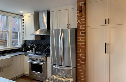 Kingston House | Solar Eclipse Special: Home in Downtown Historic Kingston