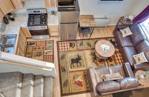 Kalifornsky Cottage | Soldotna Vacation Rental ~ 8 Mi to Kenai River!