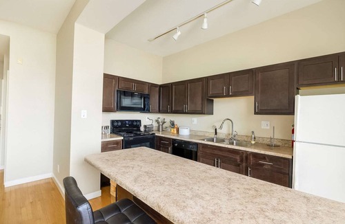 Soulard House | Spacious 2BR with Private Balcony · Walk to Soulard Eats & Entertainment