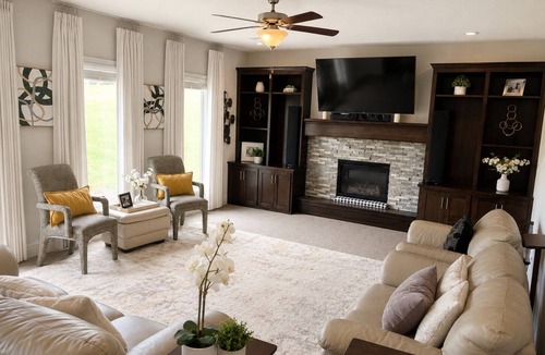 Gashland House | Spacious 3BR Kansas City Gem. Huge Yard. Minutes to Everything.