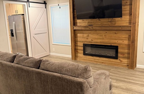 Primm Springs House | Spacious 4-bedroom house in gorgeous Primm Springs with AC