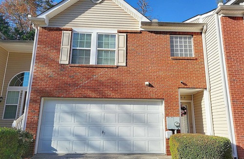 Mableton House | Spacious Atl Gem near the Battery & Six Flags!
