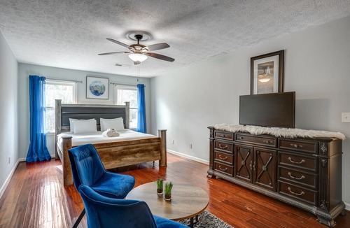 Stone Mountain House | Spacious home on basement, 8 minutes to Downtown Stone Mountain Park