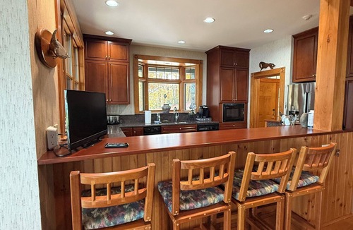 Newbury House | Spacious Lakefront Retreat - 5BR/5BA Main House + Cottage- Dock, Swimming & More
