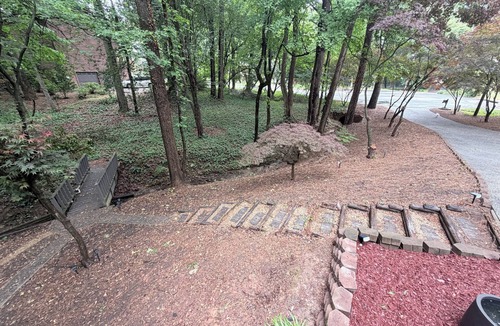 Marietta House | Spacious Luxury Charming 4-bedroom2/5 baths, Creek View, Game Room in Marietta