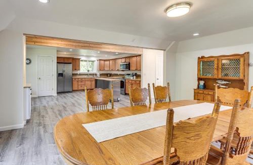 Knik-Fairview House | Spacious & Scenic Wasilla Getaway Near Adventures