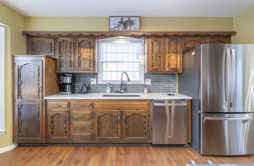 Shawnee House | Spacious Shawnee Retreat - 4BR + Huge Yard + Cozy Deck