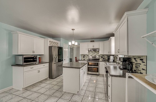 Sinking Spring House | Spacious Sinking Spring Home w/ Outdoor Oasis!