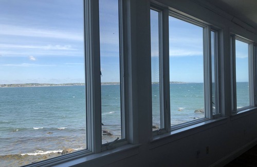 Nahant Apartment | Spectacular OCEANFRONT apt near BOSTON, SALEM + Logan Airport