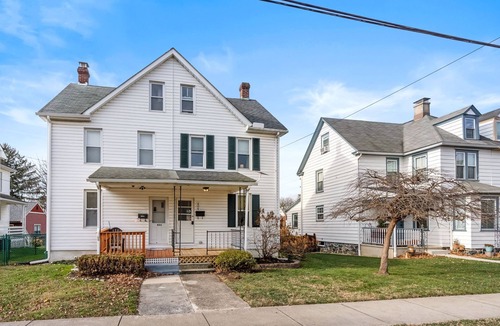 Kennett Square House | SquareHaus - At the heart of Kennett Sq - 3-bedroom townhome