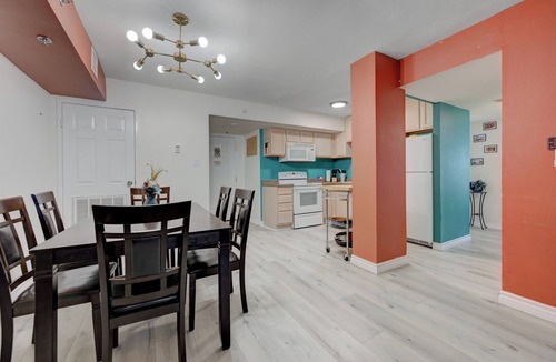 Las Vegas Strip Apartment | Stay Together Suites | Center Strip PH