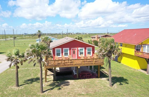 Bermuda Beach Cottage | Steps from Beach! Pet friendly home with an abundance of beach and ocean views