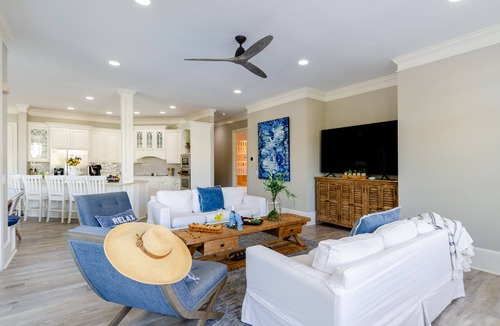 Folly Field House | Steps to Beach | Pool, Hot Tub, Fire Pit 7BR, Sleeps 18 | Cobalt Coast