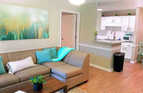 Pine Forest Apartment | Studio 415 | Ground Level Studio w/Self Check-in