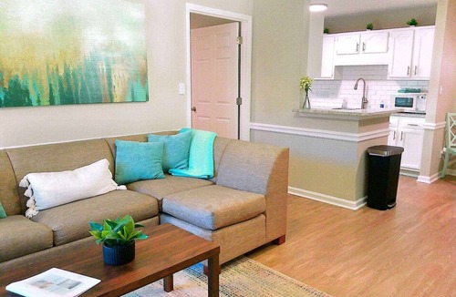 Pine Forest Apartment | Studio 415 | Ground Level Studio w/Self Check-in