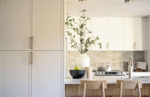 Wade Hampton House | Stunning Modern Luxury Retreat in the Eastside of Greenville-15 mins to downtown