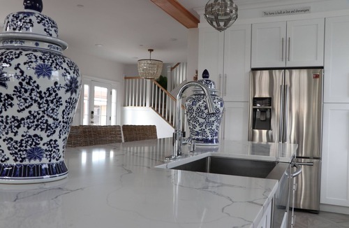 Montego Bay House | Stunning New 3800 Sqft Bayside Steps from Beach!