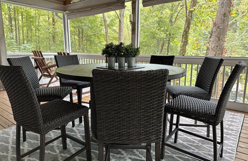 Dahlonega House | Stunning Rushing River Views ~ North Georgia Mountains ~ Short Hop to Town!