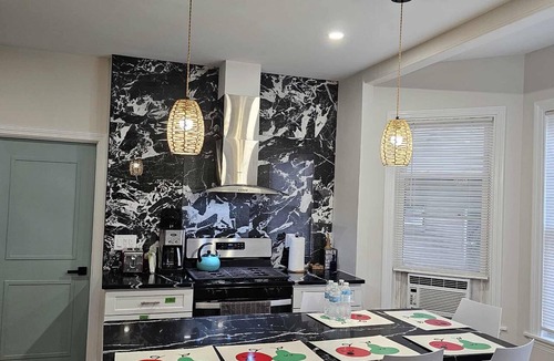 Hyde Square Apartment | Stylish & Cozy Boston Retreat Near Train Station, Parks & Cafés