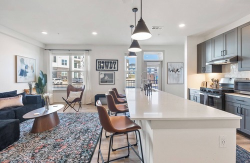 San Marcos Apartment | Stylish Ground Floor 2BR 2BA with Private Patio