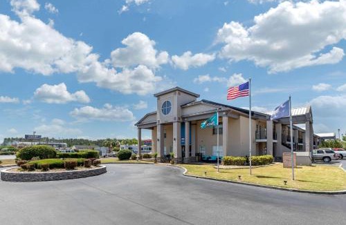 Red Hill Hotel | Suburban Studios at the University