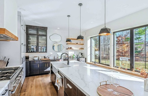 Bethel House | Sunnymede Hill House with Hot Tub & Valley Views