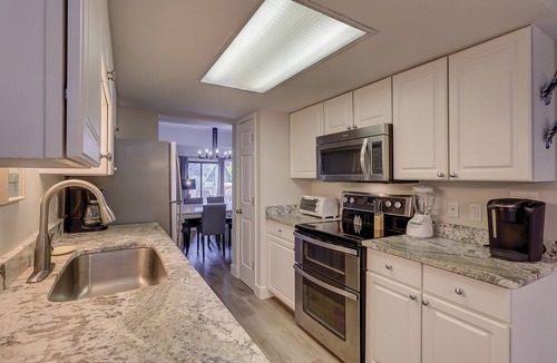 Shipyard Plantation Villa | Sunset Rentals | Beachwalk 140 | Dog Friendly
