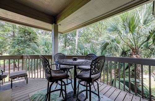 Palmetto Dunes Villa | Sunset Rentals | St. Andrews 1880 | Dog Friendly