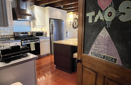 Taos Ski Valley House | Taos Chalet - Comfort and Style in Taos Ski Valley