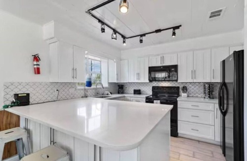 Pirates Beach House | Texas Vacation Home with Pool, Near the Beach
