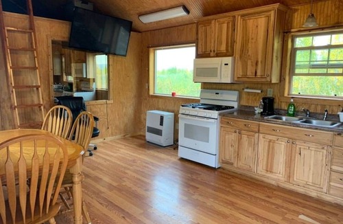 Houston House | The Airstrip Ranch: 3-Bedroom Cabin on 100 Acres