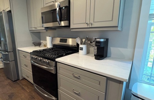 Seneca House | The Canoe House - Multi Family/Elder Friendly 6 BE/4 BA - Clemson - Lake Toys